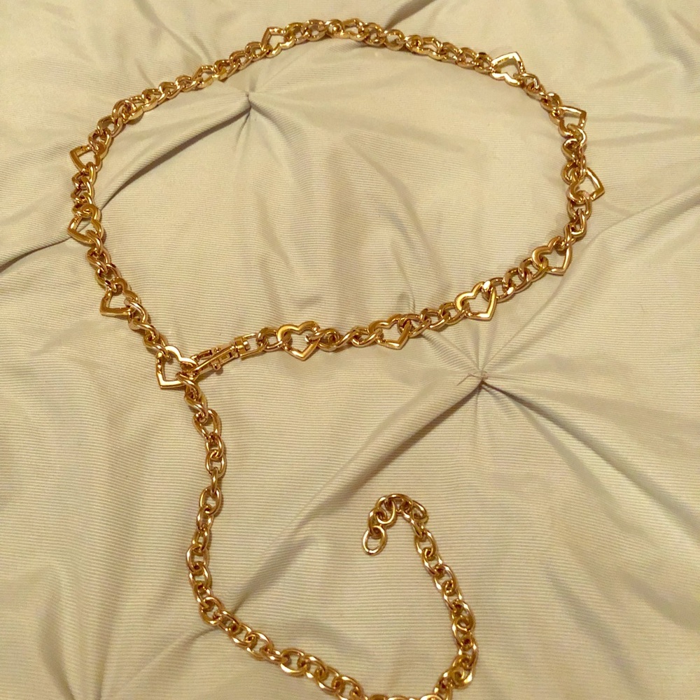 Metal heart belt